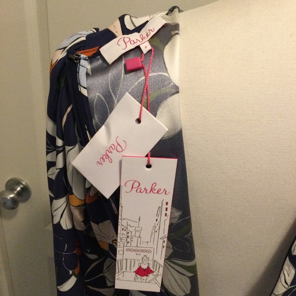 Parker Romper ‘Tita’ Navy Floral NWT - Picture 9 of 11